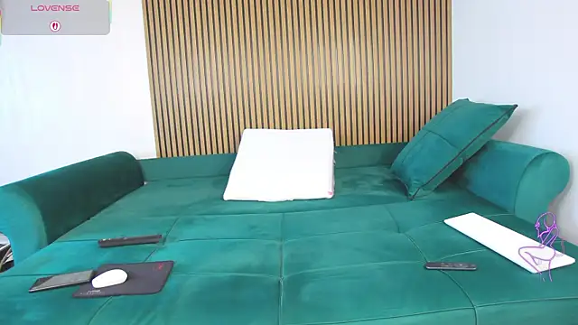 SofiaHanson online show from 18, 2, 2026