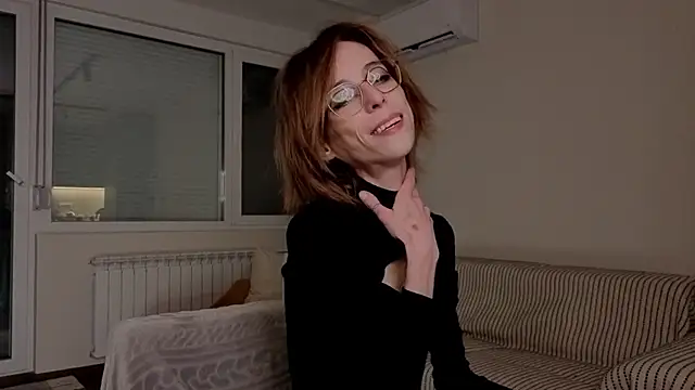 Snapshot of amber_quell_here chatting on 8, 11, 2025 amber quell here online show from 8, 11, 2025