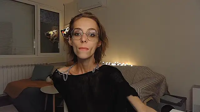 amber quell here online show from 24, 5, 2026