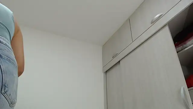 Amelia Debora Antonella online show from 19, 11, 2025