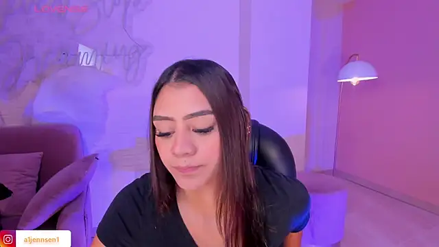 Snapshot of AllyJensen chatting on 13, 2, 2025 AllyJensen online show from 13, 2, 2025