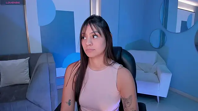 Snapshot of AllyJensen chatting on 23, 2, 2025 AllyJensen online show from 23, 2, 2025