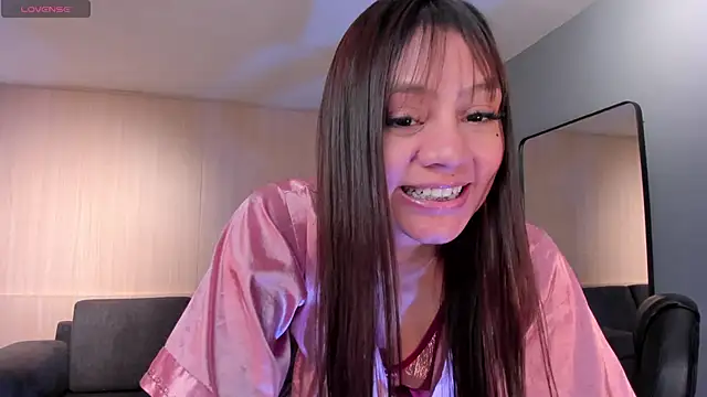 Snapshot of AllyJensen chatting on 24, 2, 2025 AllyJensen online show from 24, 2, 2025