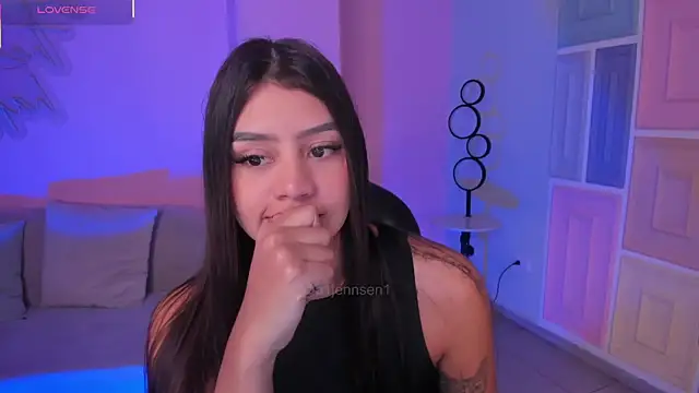 Snapshot of AllyJensen chatting on 3, 12, 2025 AllyJensen online show from 3, 12, 2025