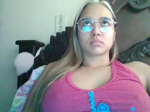 trianabell online show from 24, 1, 2025