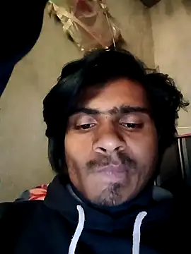 Snapshot of News3x@xh chatting on 14, 12, 2025 News3xxh online show from 14, 12, 2025