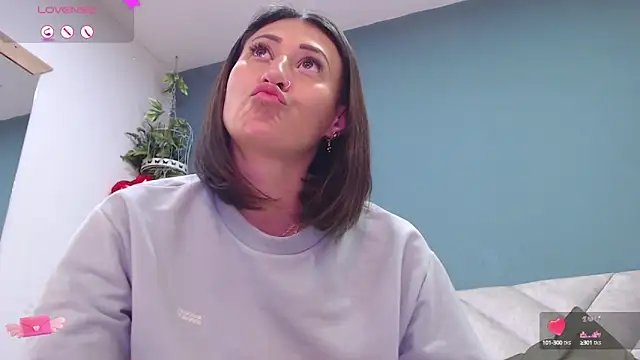 SharisWillian online show from 1, 3, 2025