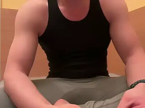 Snapshot of etat_onn chatting on 2, 10, 2025 etat onn online show from 2, 10, 2025