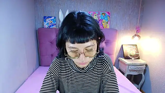 charlottemoonxz online show from 13, 5, 2026