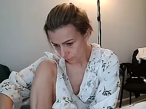 Snapshot of anechka1 chatting on 10, 12, 2024 anechka1 online show from 10, 12, 2024