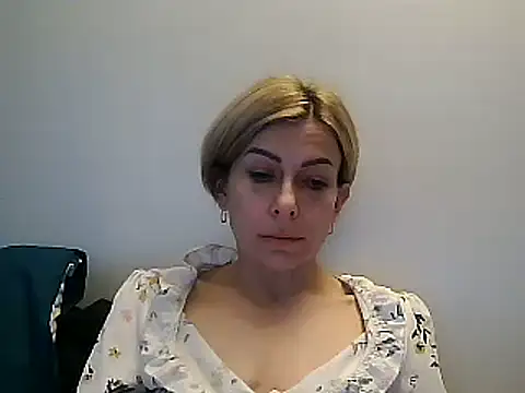 Snapshot of anechka1 chatting on 18, 12, 2024 anechka1 online show from 18, 12, 2024