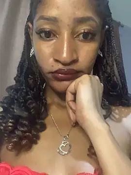 Snapshot of GoddessVee chatting on 10, 12, 2024 GoddessVee online show from 10, 12, 2024