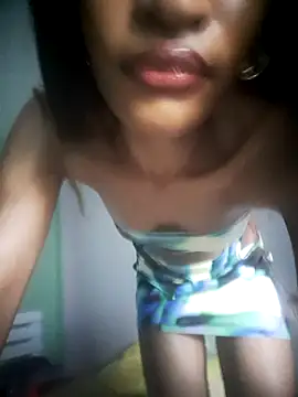 Snapshot of GoddessVee chatting on 17, 12, 2025 GoddessVee online show from 17, 12, 2025