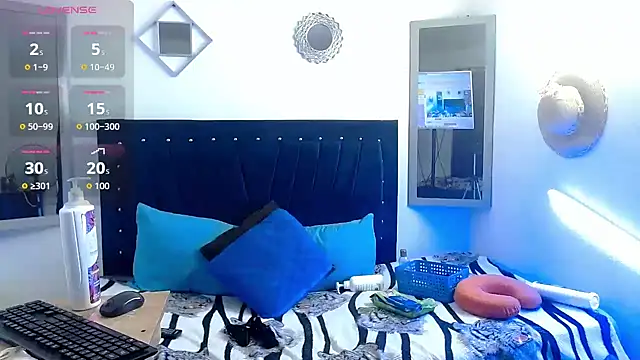 Snapshot of bubis_laru53 chatting on 24, 10, 2025 bubis laru53 online show from 24, 10, 2025