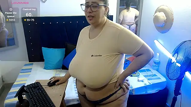 Snapshot of bubis_laru53 chatting on 20, 11, 2025 bubis laru53 online show from 20, 11, 2025