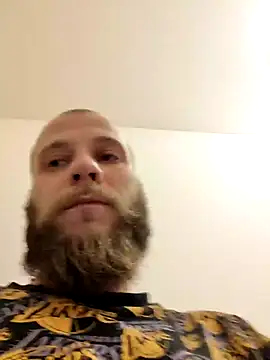 Snapshot of AbukLoko chatting on 27, 10, 2025 AbukLoko online show from 27, 10, 2025