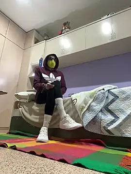 Kamaleonix online show from 3, 2, 2025