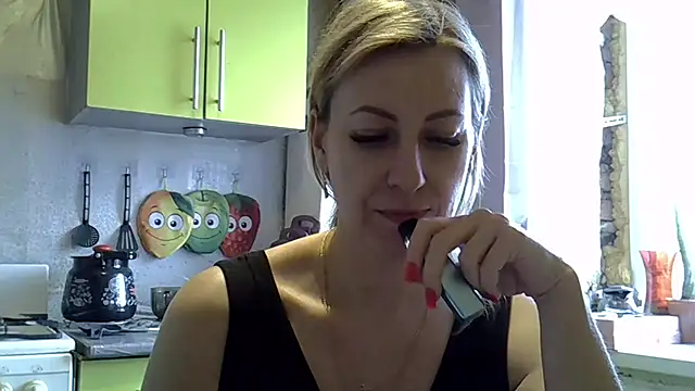 AshleyXHoney online show from 7, 2, 2025