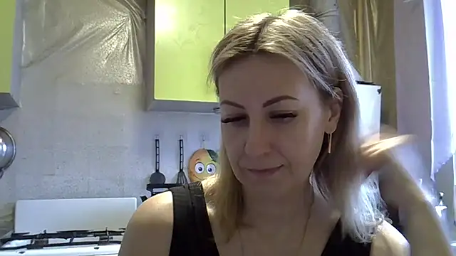 AshleyXHoney online show from 10, 2, 2025