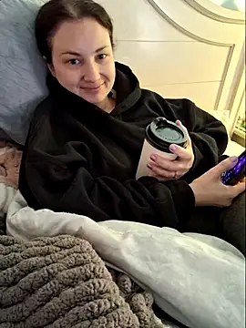 MilfyMrsRobinson online show from 27, 2, 2025