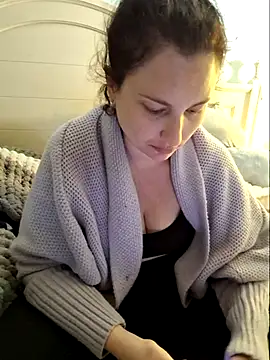 MilfyMrsRobinson online show from 4, 3, 2025