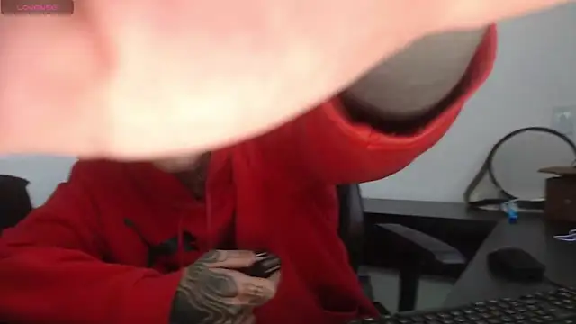 charlotbelucci  online show from 25, 10, 2025