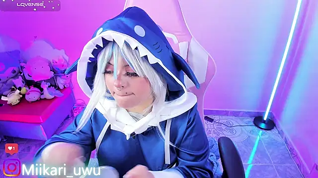 Ahri Elderwood online show from 16, 12, 2025