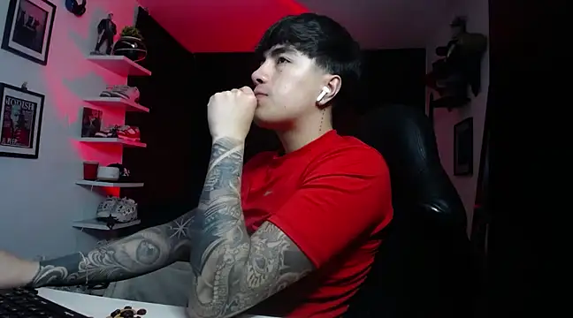 Snapshot of jung_dragon chatting on 3, 12, 2024 jung dragon online show from 3, 12, 2024