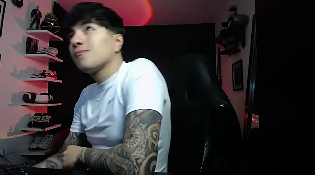 Snapshot of jung_dragon chatting on 17, 12, 2024 jung dragon online show from 17, 12, 2024