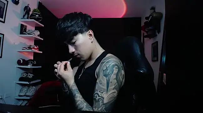 Snapshot of jung_dragon chatting on 20, 12, 2024 jung dragon online show from 20, 12, 2024