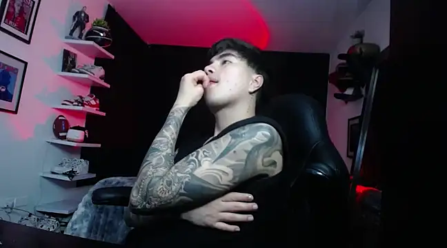 Snapshot of jung_dragon chatting on 8, 2, 2025 jung dragon online show from 8, 2, 2025