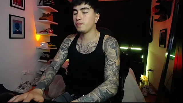 Snapshot of jung_dragon chatting on 13, 9, 2025 jung dragon online show from 13, 9, 2025