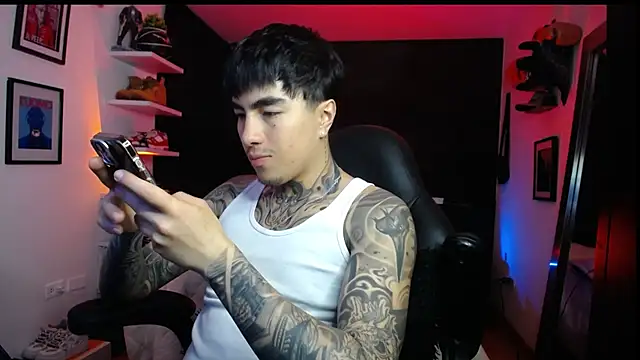 Snapshot of jung_dragon chatting on 30, 9, 2025 jung dragon online show from 30, 9, 2025