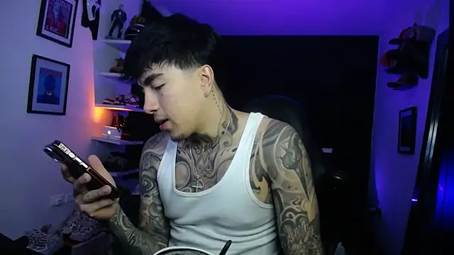 Snapshot of jung_dragon chatting on 4, 11, 2025 jung dragon online show from 4, 11, 2025