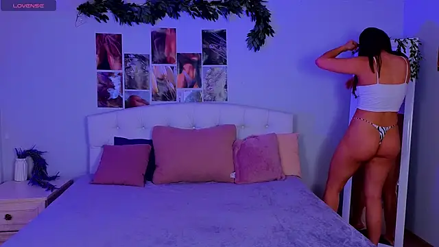 JessicaCartier online show from 6, 3, 2025