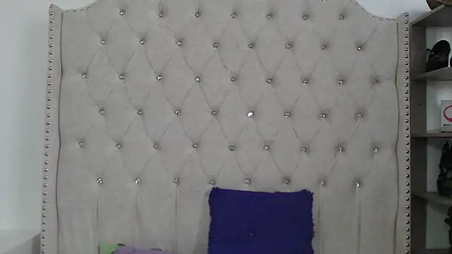 Snapshot of Abril_Squirt chatting on 21, 12, 2024 Abril Squirt online show from 21, 12, 2024
