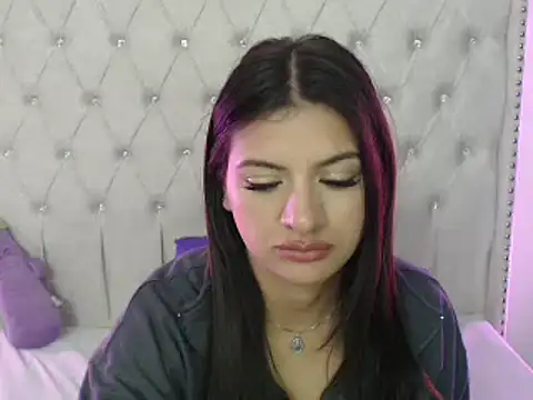 Snapshot of Abril_Squirt chatting on 13, 2, 2025 Abril Squirt online show from 13, 2, 2025