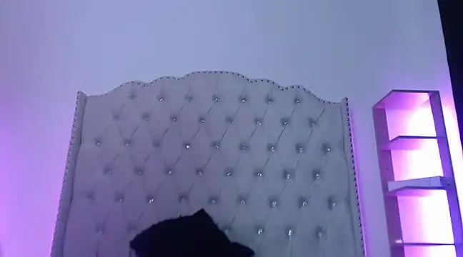 Snapshot of Abril_Squirt chatting on 19, 3, 2025 Abril Squirt online show from 19, 3, 2025