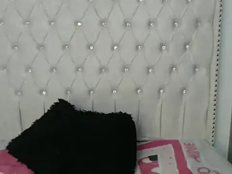 Snapshot of Abril_Squirt chatting on 22, 3, 2025 Abril Squirt online show from 22, 3, 2025