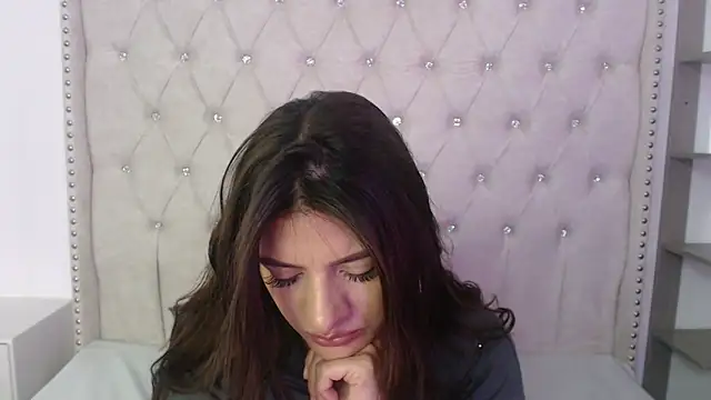 Snapshot of Abril_Squirt chatting on 13, 9, 2025 Abril Squirt online show from 13, 9, 2025