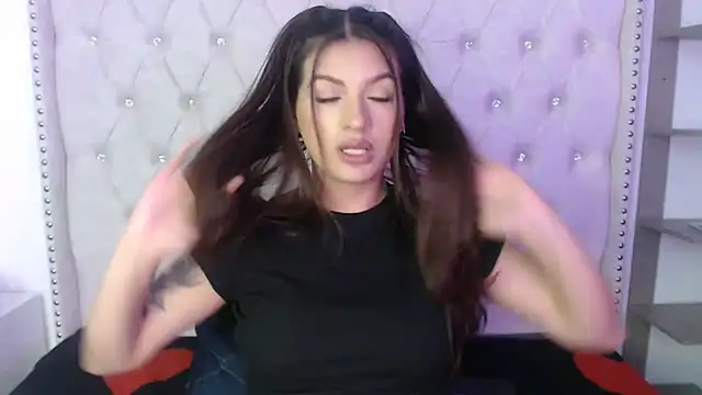 Abril Squirt online show from 24, 10, 2025