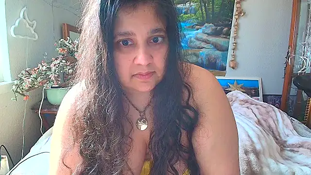 MelanieFawker online show from 24, 2, 2025