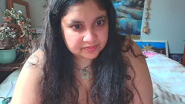 MelanieFawker online show from 28, 2, 2025