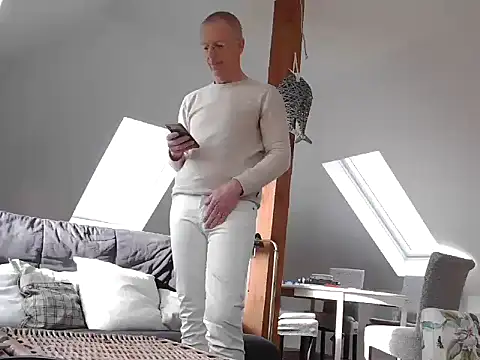 maxmueller321 online show from 1, 3, 2026