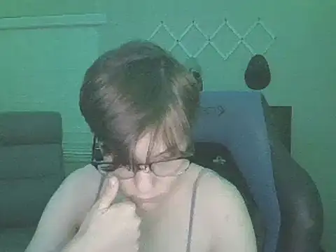 Snapshot of KaliSnow199623 chatting on 8, 2, 2025 KaliSnow199623 online show from 8, 2, 2025