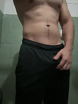 Snapshot of Mr_savage69 chatting on 3, 12, 2025 Mr savage69 online show from 3, 12, 2025