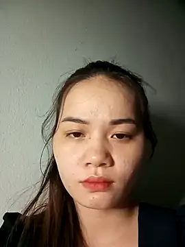Ngoc-Trinh online show from 7, 12, 2024