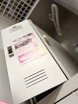 Snapshot of hugebobbs chatting on 30, 1, 2025 hugebobbs online show from 30, 1, 2025