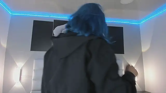 sofi bakerr online show from 15, 12, 2025