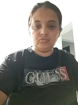 sarahhh1987 online show from 8, 11, 2025